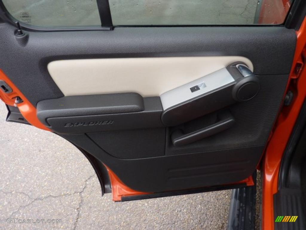 2007 Explorer XLT Ironman Edition 4x4 - Orange Frost Metallic / Black/Stone photo #14