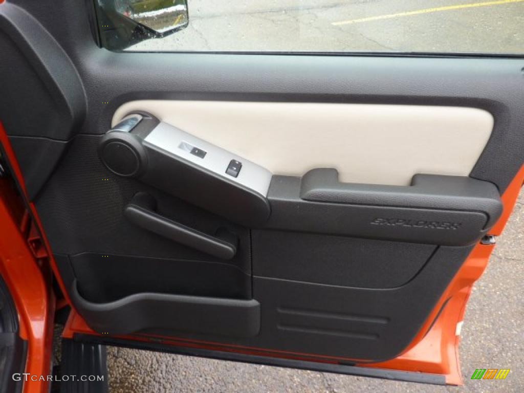 2007 Explorer XLT Ironman Edition 4x4 - Orange Frost Metallic / Black/Stone photo #17
