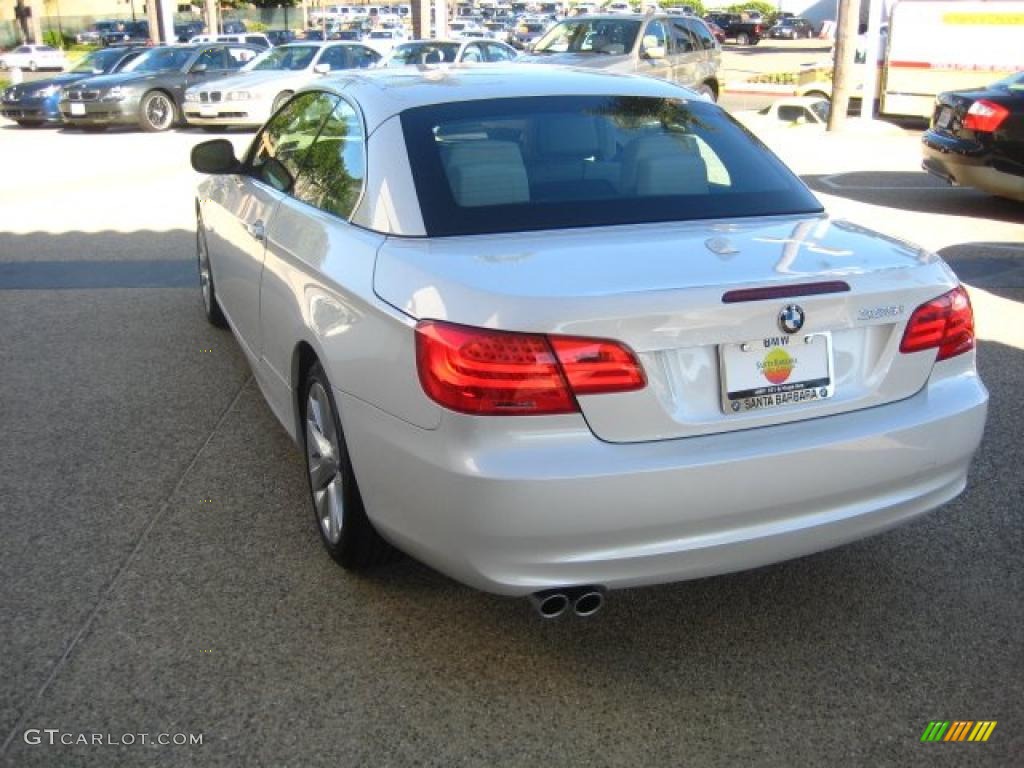 2011 3 Series 328i Convertible - Mineral White Metallic / Oyster/Black Dakota Leather photo #4