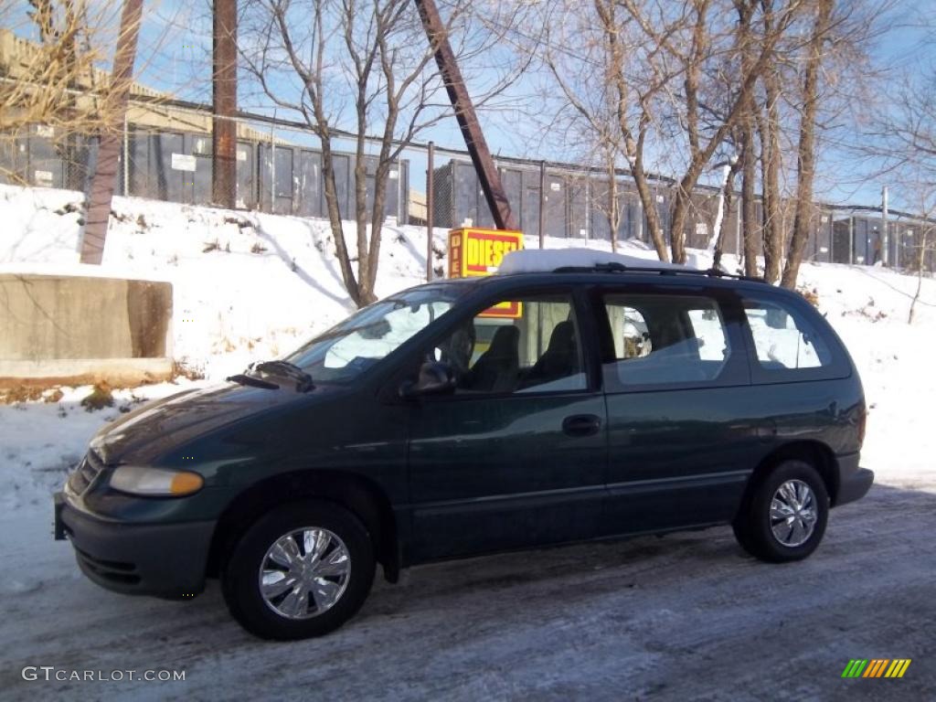 1997 Voyager SE - Forest Green Pearl / Gray photo #1