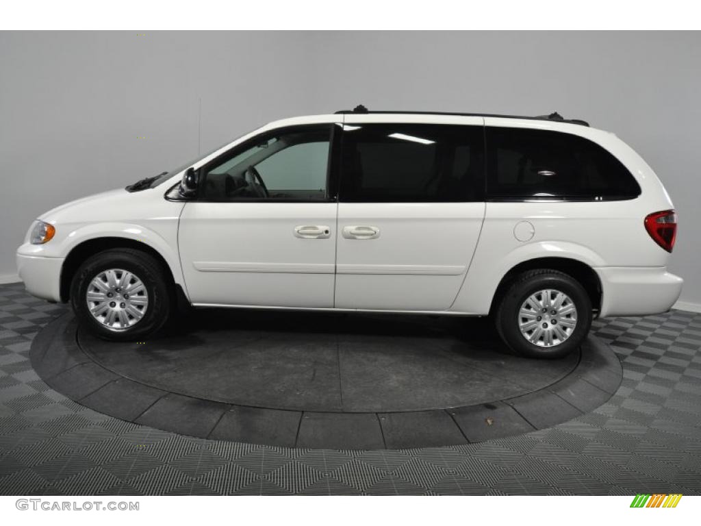 Stone White 2005 Chrysler Town & Country LX Exterior Photo #44617819