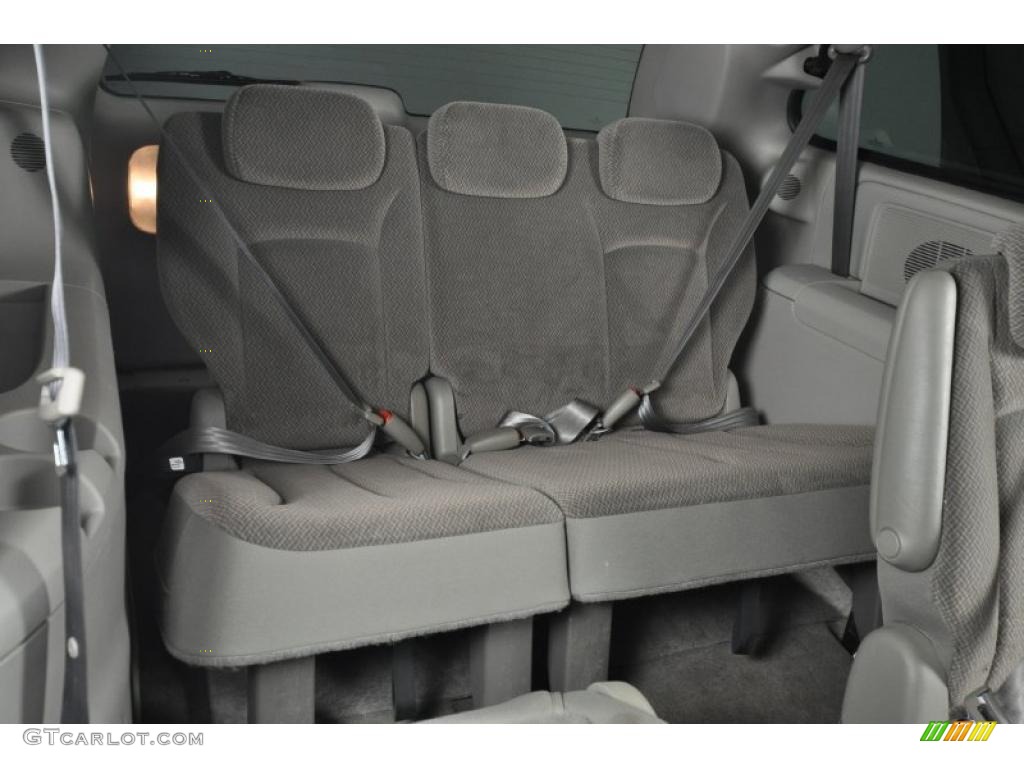 Medium Slate Gray Interior 2005 Chrysler Town & Country LX Photo #44618191