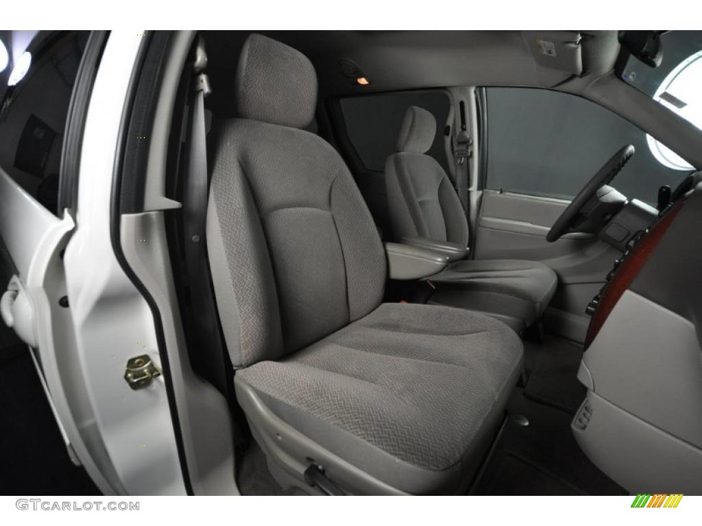 Medium Slate Gray Interior 2005 Chrysler Town & Country LX Photo #44618255