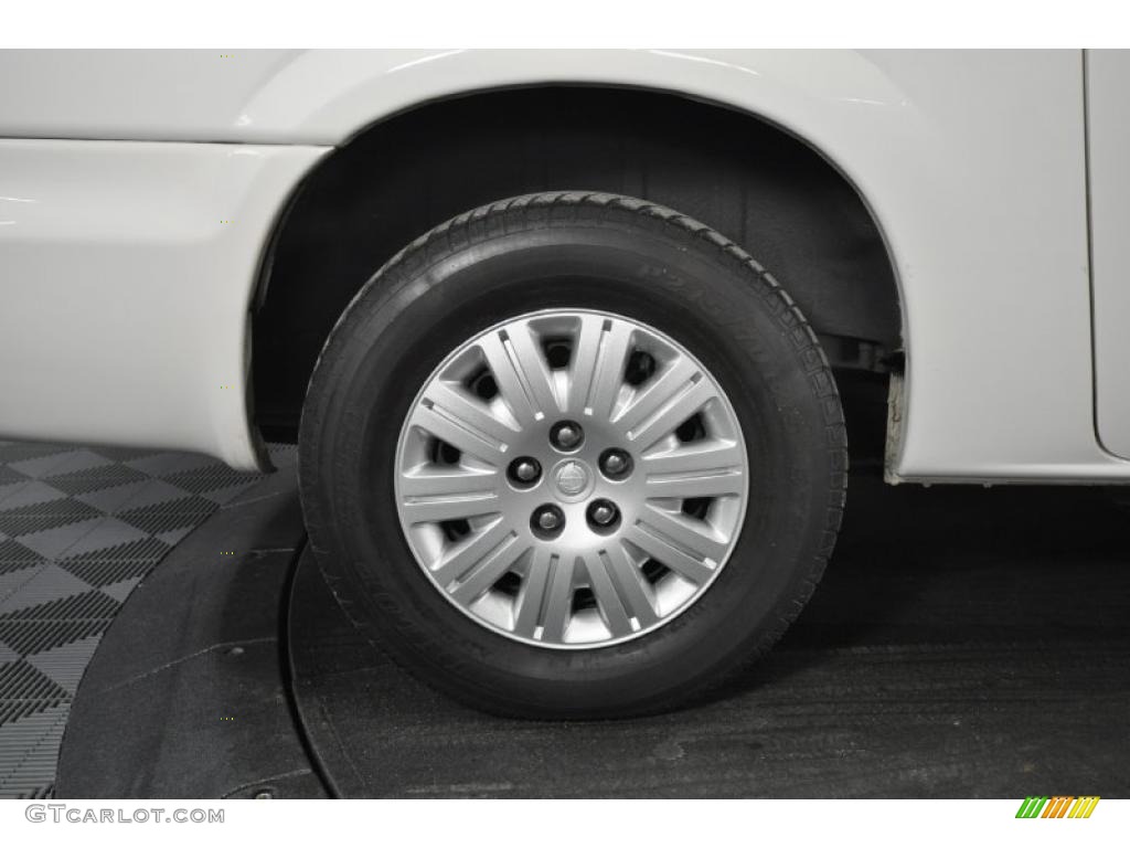 2005 Chrysler Town & Country LX Wheel Photo #44618379