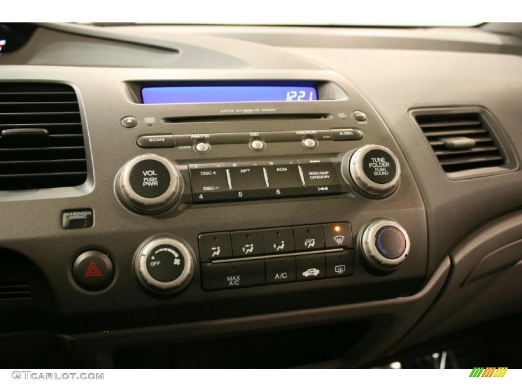 2006 Honda Civic EX Sedan Controls Photo #44619819