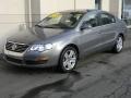 United Gray - Passat Komfort Sedan Photo No. 7