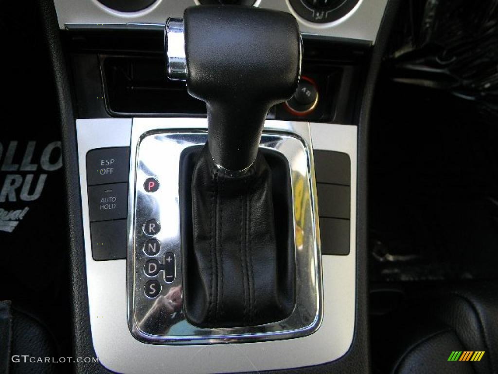 2008 Volkswagen Passat Komfort Sedan 6 Speed Tiptronic Automatic Transmission Photo #44621415