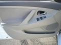 Super White - Camry LE V6 Photo No. 9