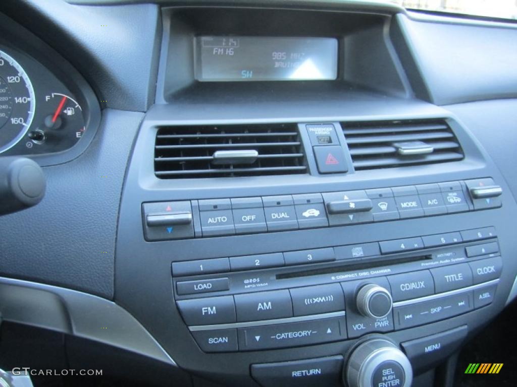 2009 Honda Accord EX-L Sedan Controls Photo #44622891