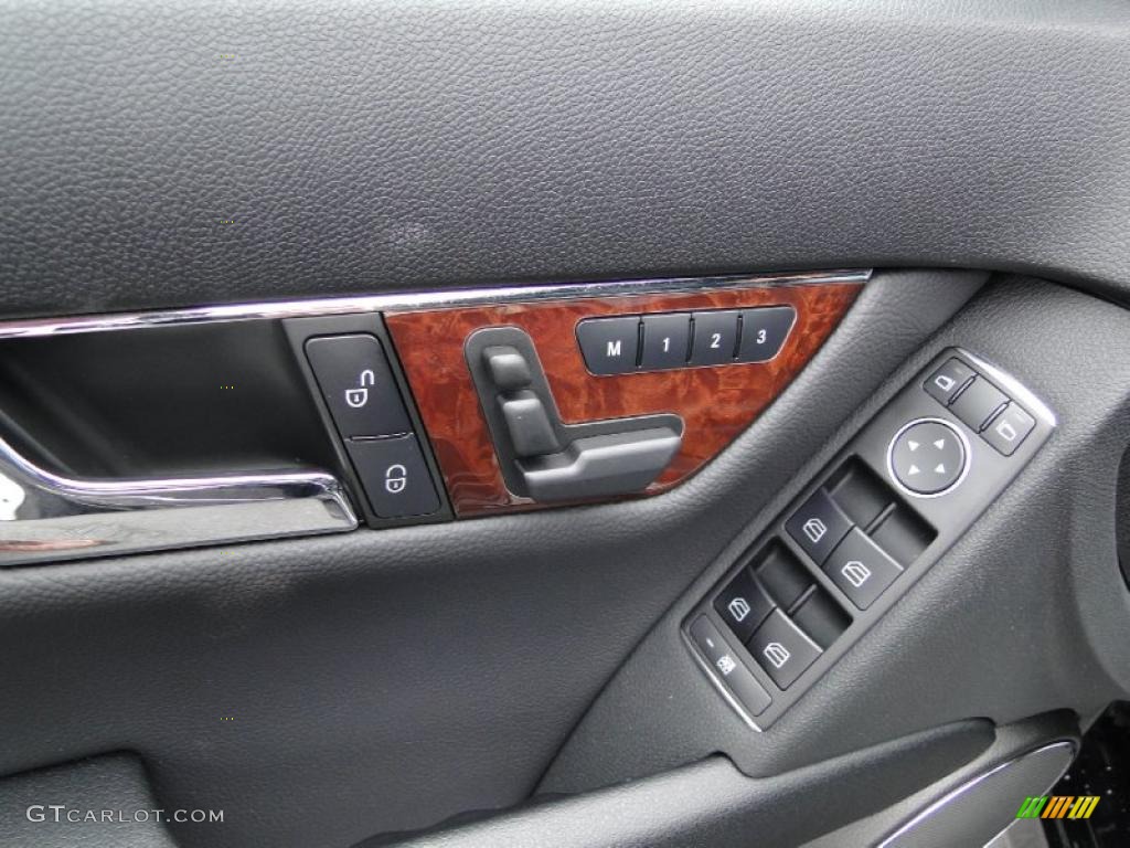 2011 Mercedes-Benz C 300 Sport Controls Photo #44623613