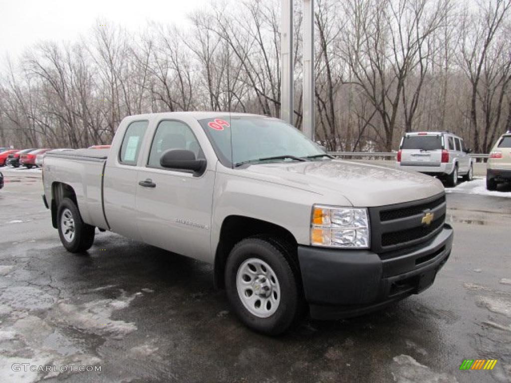 2009 Silverado 1500 Extended Cab 4x4 - Silver Birch Metallic / Light Titanium photo #5