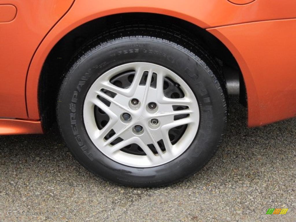 2004 Grand Prix GT Sedan - Fusion Orange Metallic / Parchment/Dark Pewter photo #3