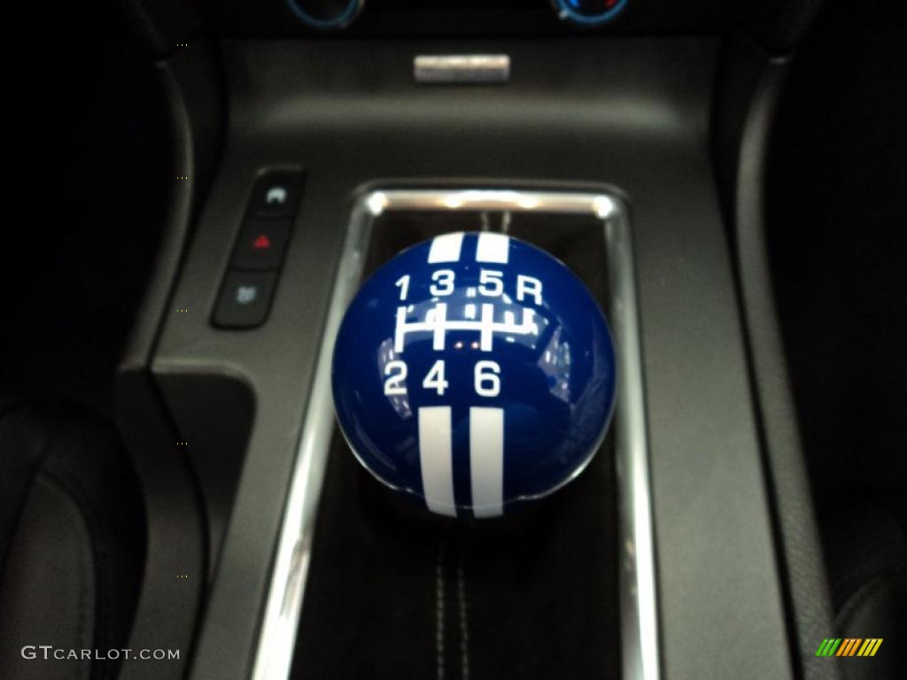 2011 Ford Mustang Shelby GT500 Coupe 6 Speed Manual Transmission Photo #44630594