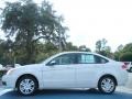 White Suede - Focus SEL Sedan Photo No. 2