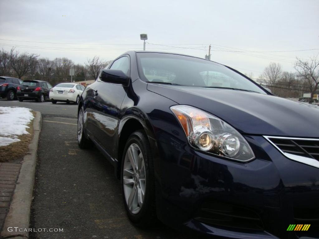 2010 Altima 2.5 S Coupe - Navy Blue / Charcoal photo #6