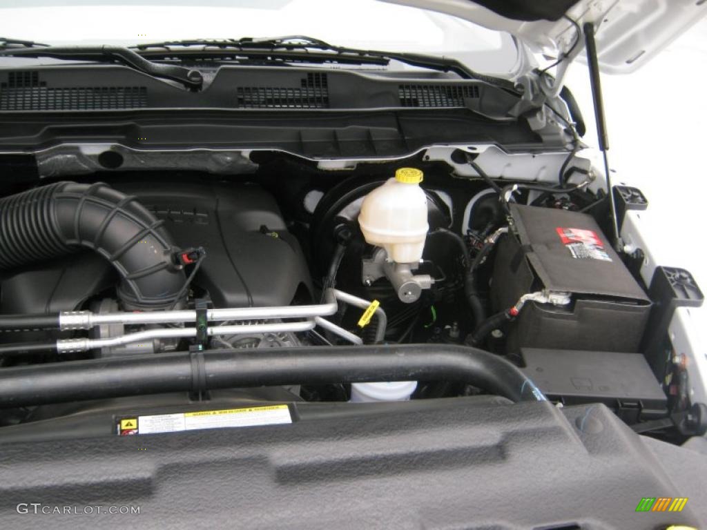 2011 Dodge Ram 2500 HD ST Crew Cab 4x4 Engine Photos