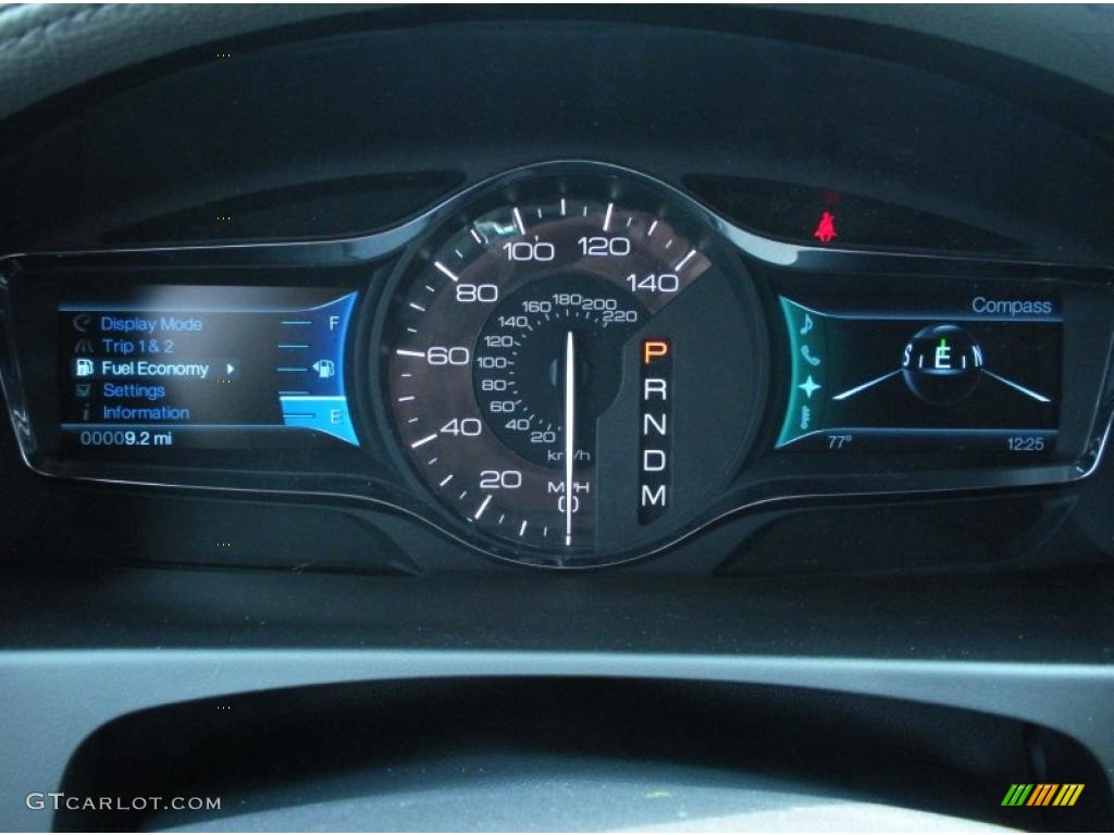 2011 Lincoln MKX FWD Gauges Photo #44634278