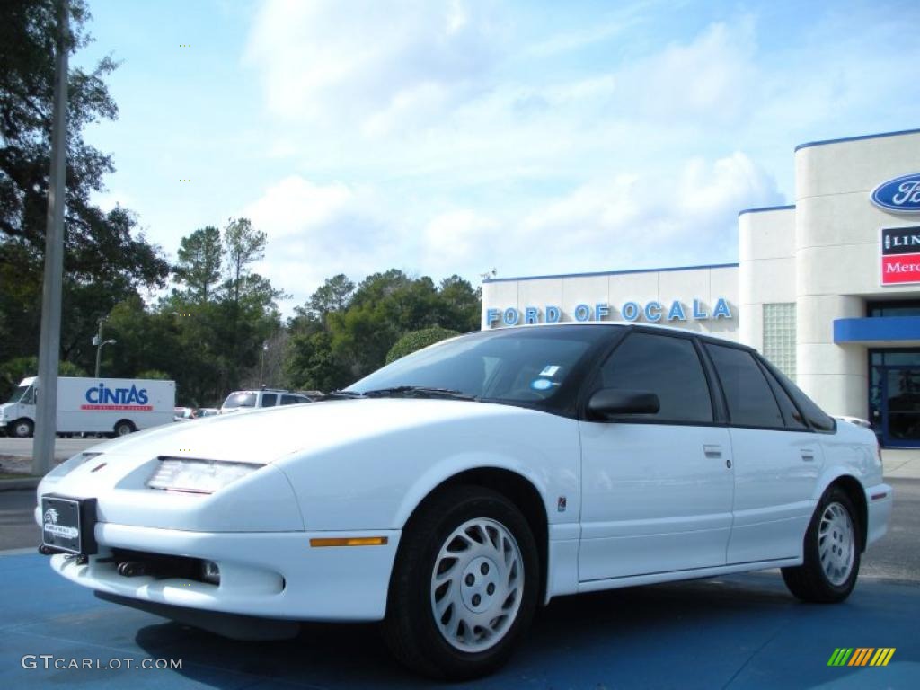 1995 S Series SL2 Sedan - White / Gray photo #1