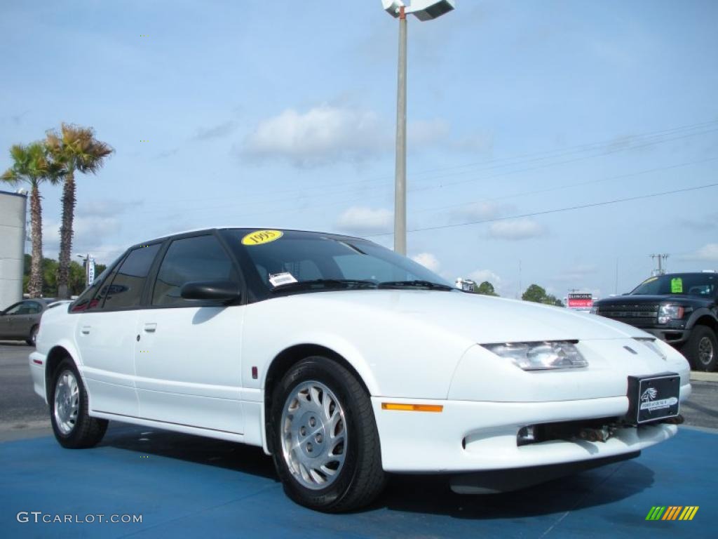 1995 S Series SL2 Sedan - White / Gray photo #7