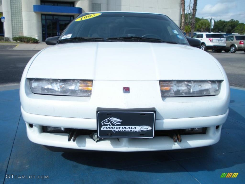 1995 S Series SL2 Sedan - White / Gray photo #8