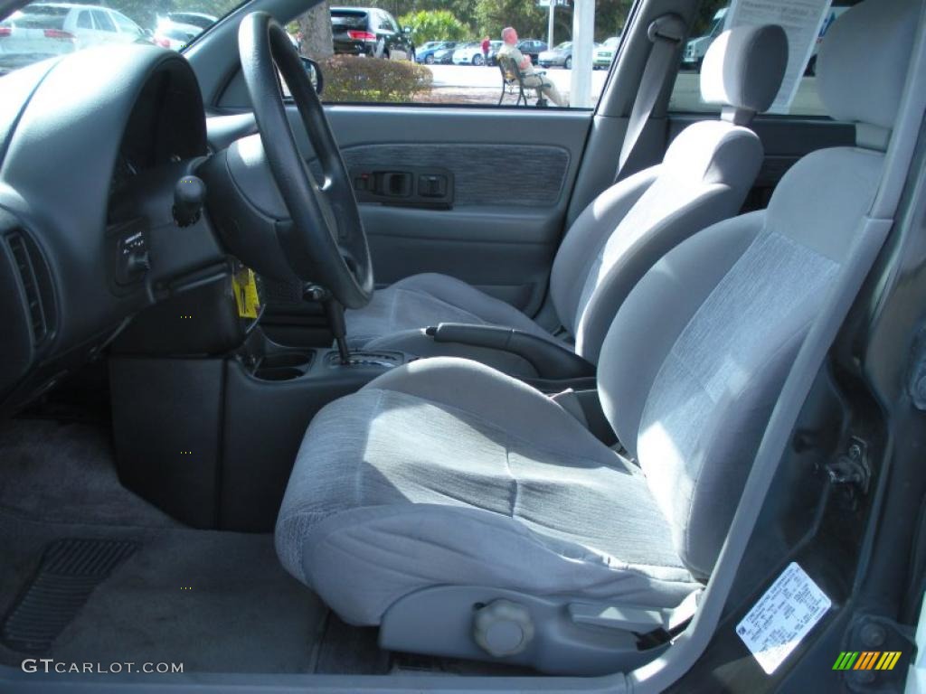 1995 S Series SL2 Sedan - White / Gray photo #11