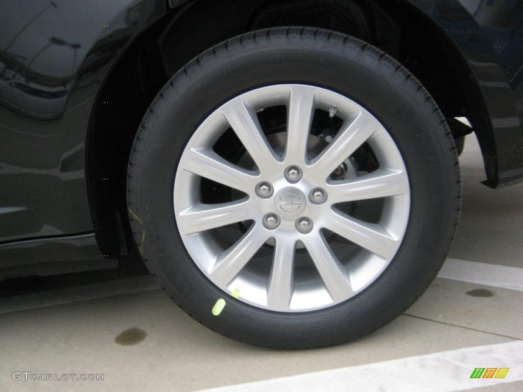 2011 Chrysler 200 Touring Wheel Photo #44635402