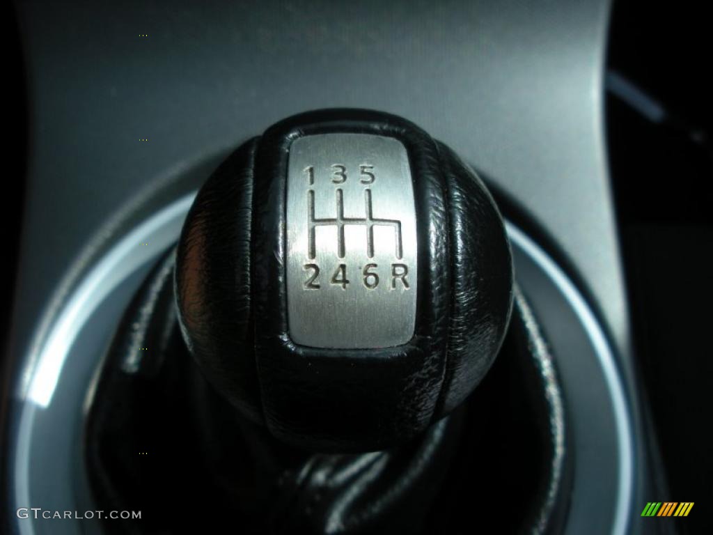 2003 Nissan 350Z Coupe 6 Speed Manual Transmission Photo #44635906