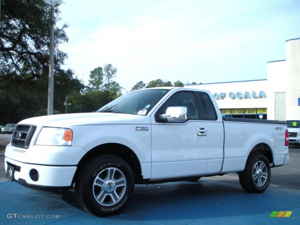 2008 F150 STX Regular Cab - Oxford White / Medium/Dark Flint photo #1