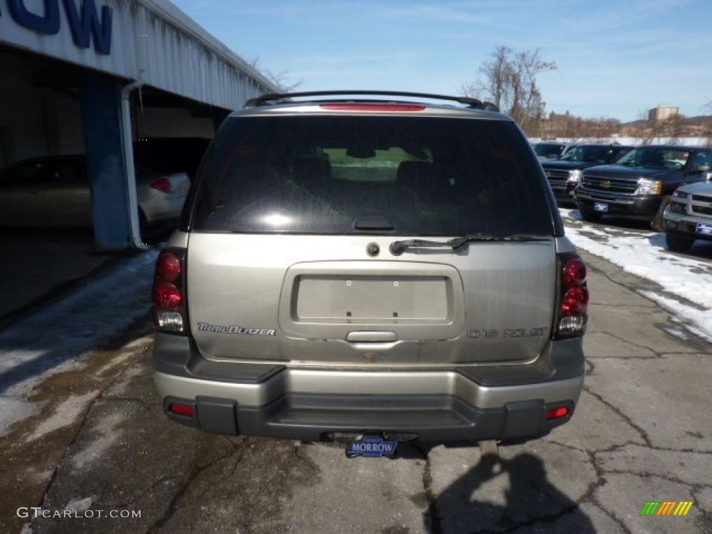 2002 TrailBlazer LTZ 4x4 - Light Pewter Metallic / Dark Pewter photo #9