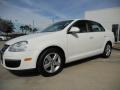 Campanella White - Jetta SE Sedan Photo No. 3