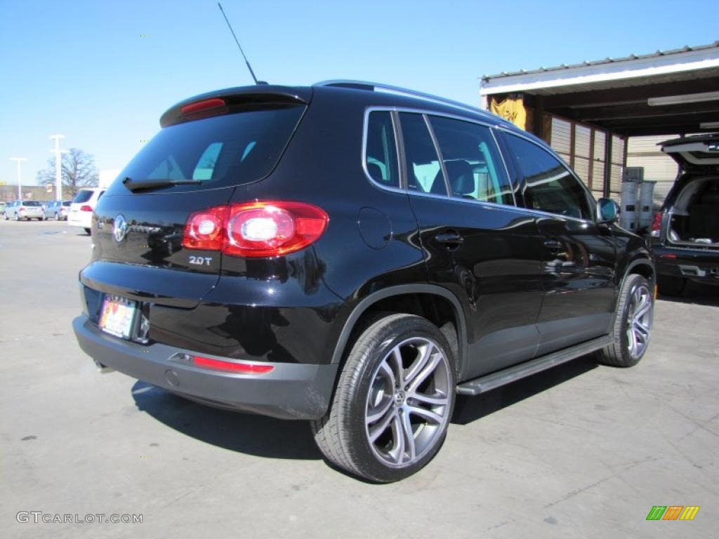 Deep Black Metallic 2011 Volkswagen Tiguan SE Exterior Photo #44654659