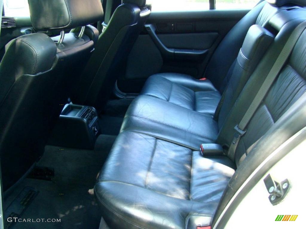 Black Interior 1991 BMW M5 Sedan Photo #44655035