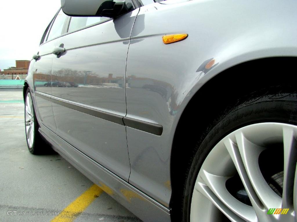 2004 3 Series 330i Sedan - Silver Grey Metallic / Black photo #12