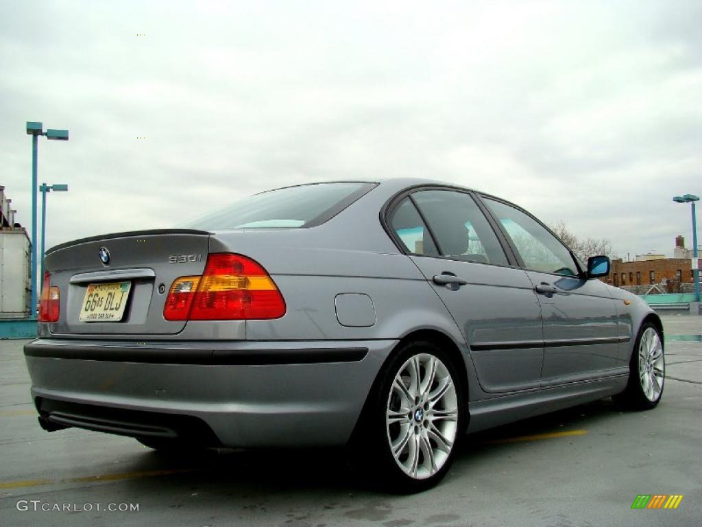 2004 3 Series 330i Sedan - Silver Grey Metallic / Black photo #17