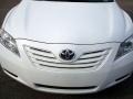 Super White - Camry LE Photo No. 4