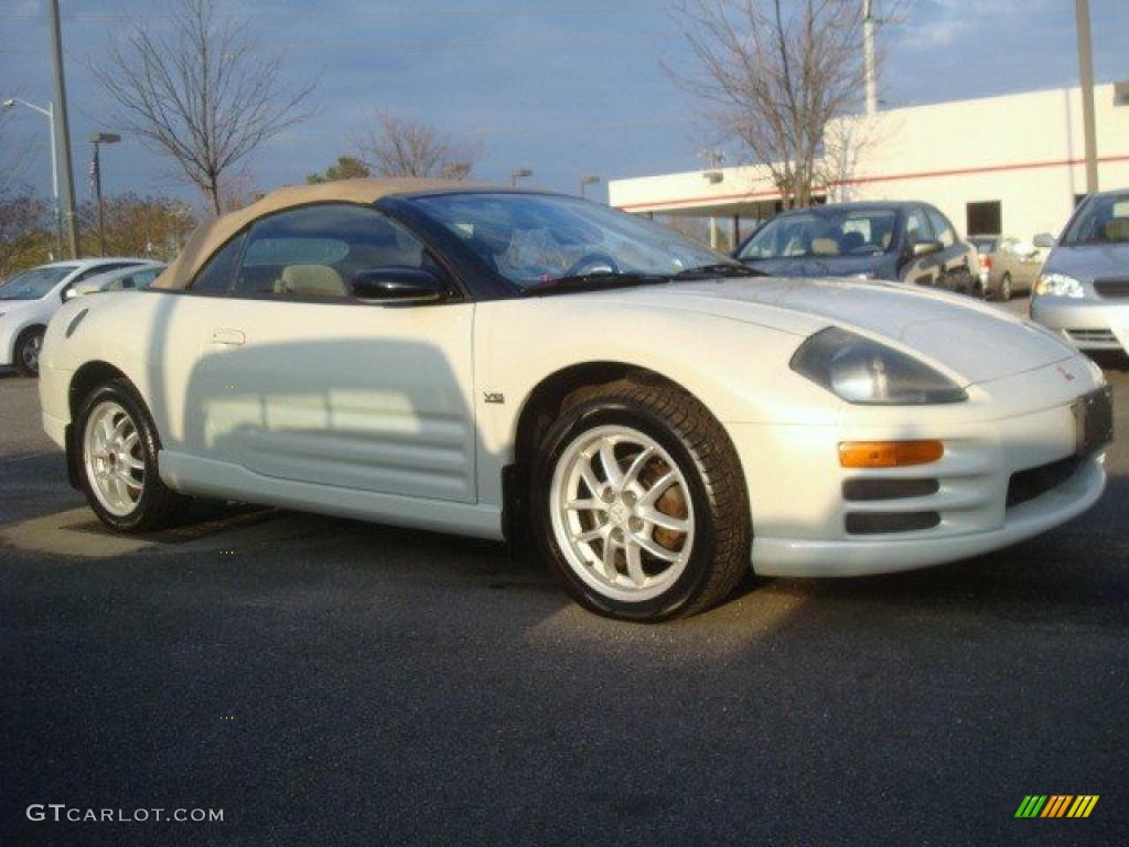 2001 Eclipse Spyder GT - Dover White Pearl / Tan photo #21