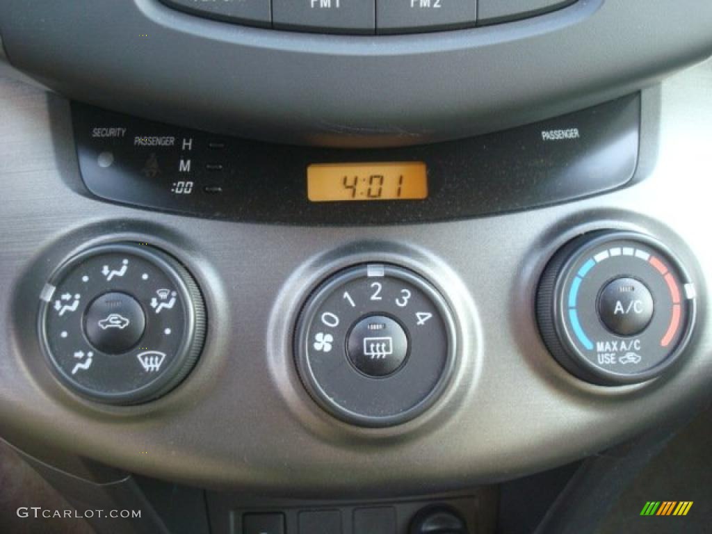 2010 Toyota RAV4 I4 Controls Photo #44661655