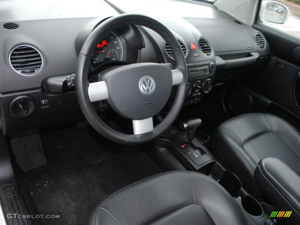 Black Interior 2009 Volkswagen New Beetle 2.5 Coupe Photo #44661759