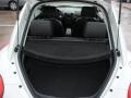 2009 Volkswagen New Beetle 2.5 Coupe Trunk