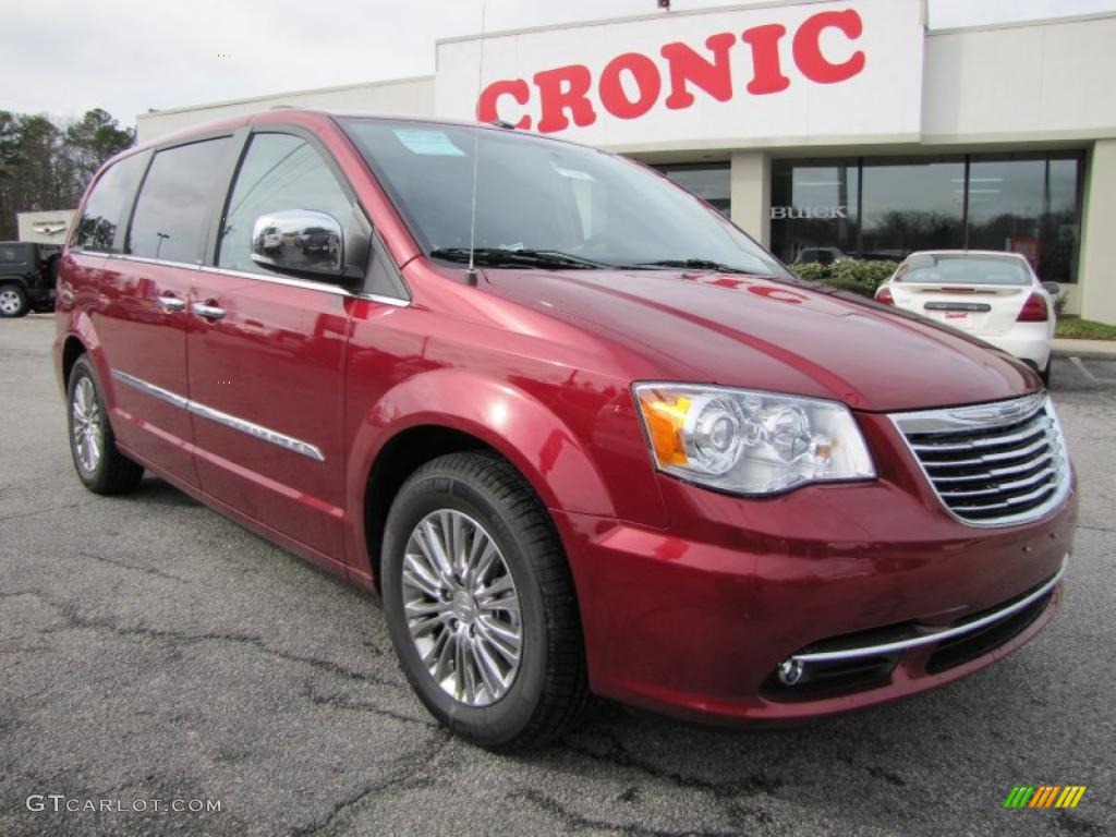 2011 Town & Country Limited - Deep Cherry Red Crystal Pearl / Black/Light Graystone photo #1