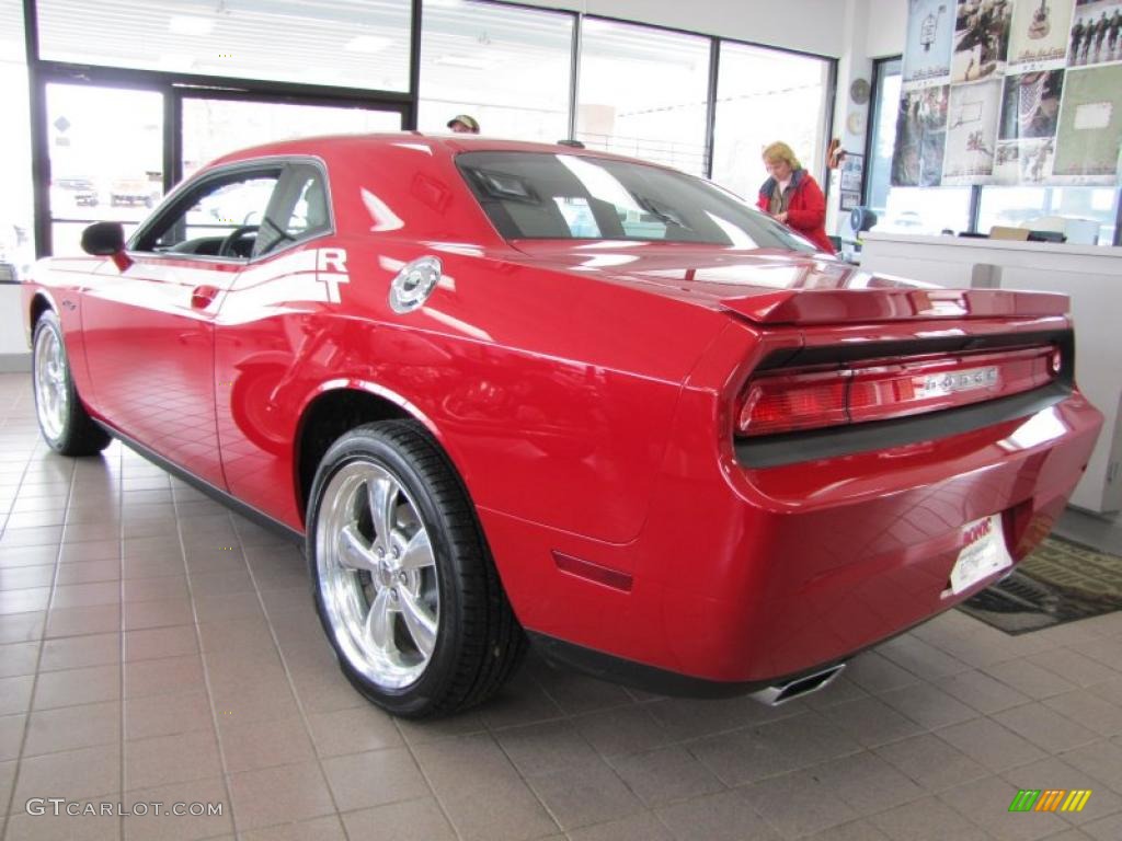 2011 Challenger R/T Classic - Redline 3-Coat Pearl / Dark Slate Gray photo #4