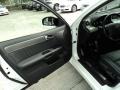 Moonlight White - M 35 S Sedan Photo No. 17