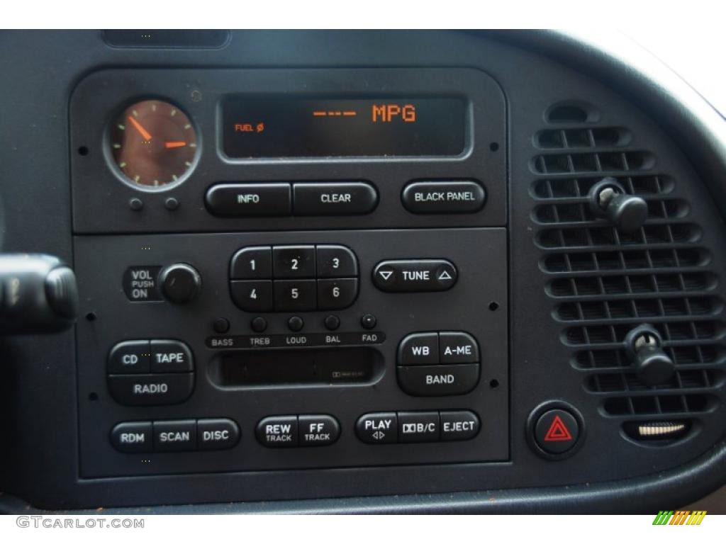 1996 Saab 900 S Coupe Controls Photo #44666279