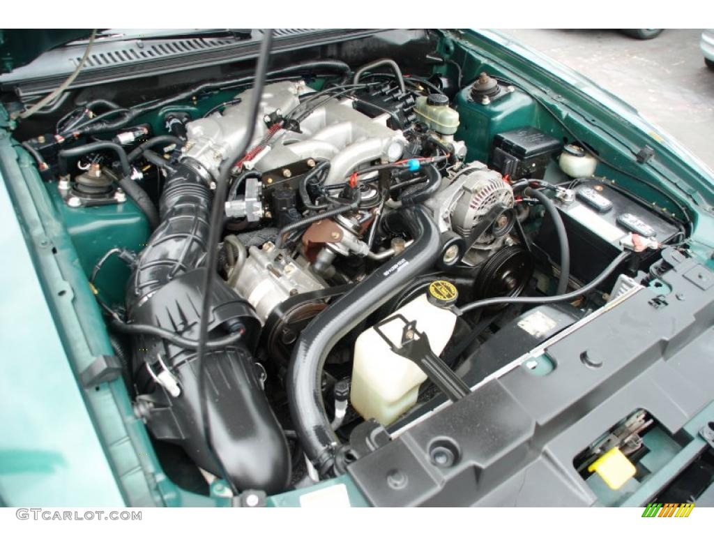 2000 Ford Mustang V6 Coupe 3.8 Liter OHV 12-Valve V6 Engine Photo #44666947