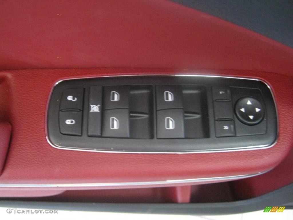2011 Dodge Charger Rallye Plus Controls Photo #44668183