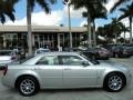 Bright Silver Metallic - 300 C HEMI Photo No. 5