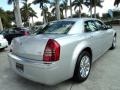 Bright Silver Metallic - 300 C HEMI Photo No. 6