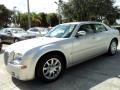 Bright Silver Metallic - 300 C HEMI Photo No. 14
