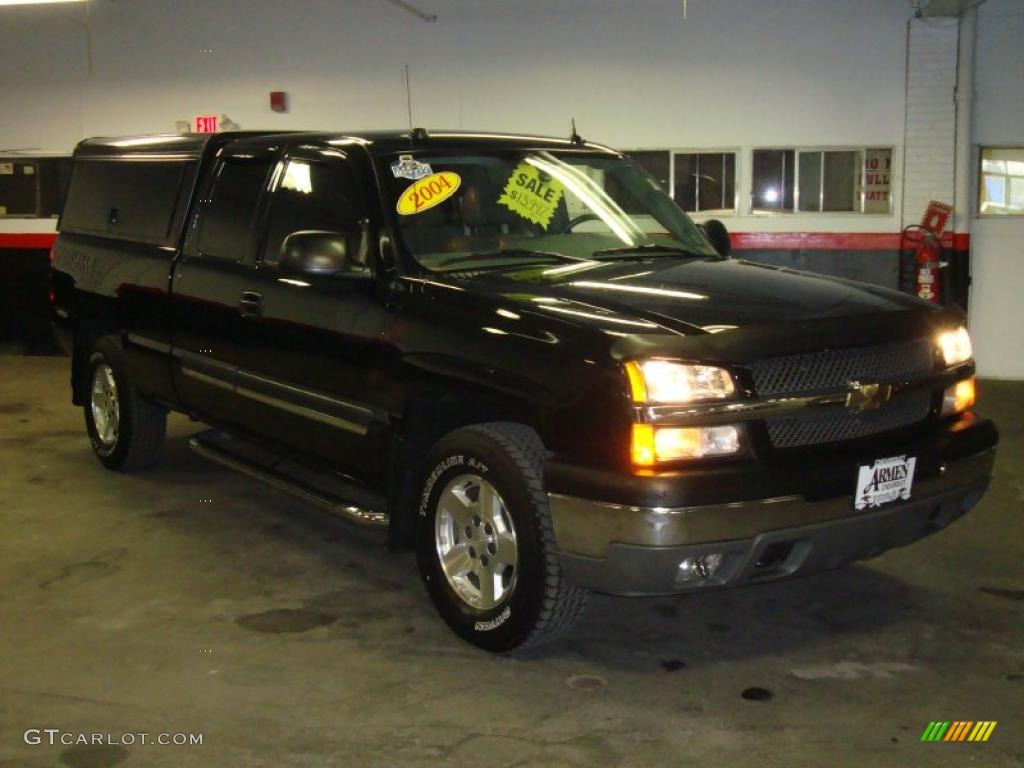 2004 Silverado 1500 LT Extended Cab 4x4 - Black / Medium Gray photo #4