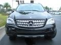 Black - ML 350 4Matic Photo No. 3